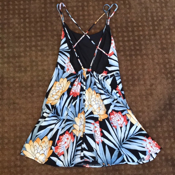 Tropical dress crisscross open back - Picture 2 of 4